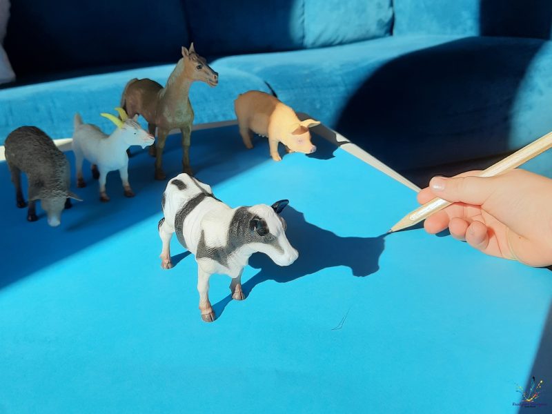 „Mamo, narysujesz mi konia? Ja nie potrafię.”